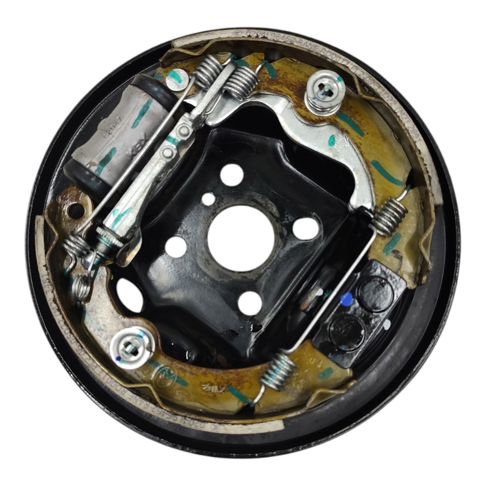 Sapata flange traseiro esquerdo renault kwid 2022 2023 4