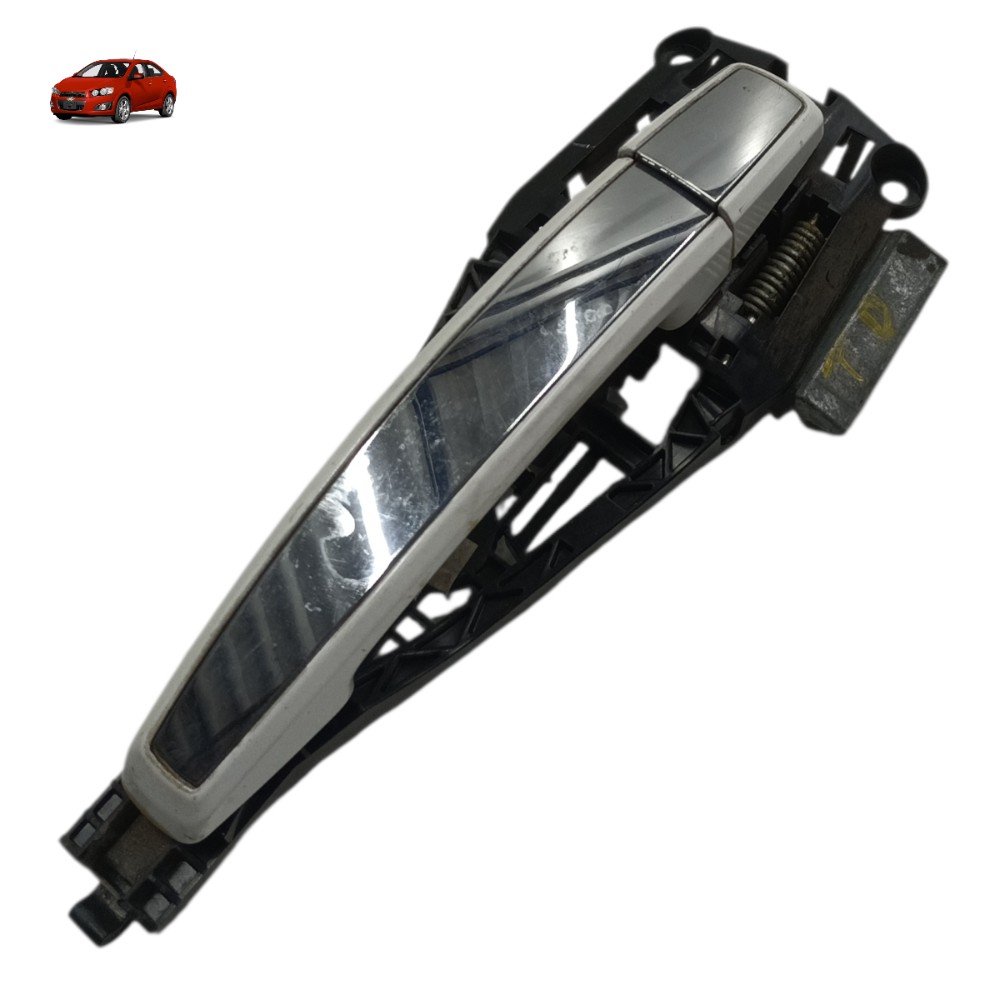 Maçaneta externa traseira direita GM Sonic 2012 2013 2014 1