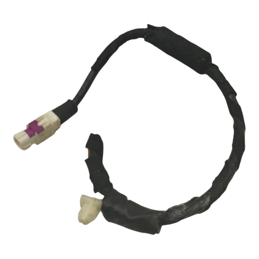 Plug Conector Entrada Usb Auxiliar Bmw X2 Sdrive 2018 2019 3