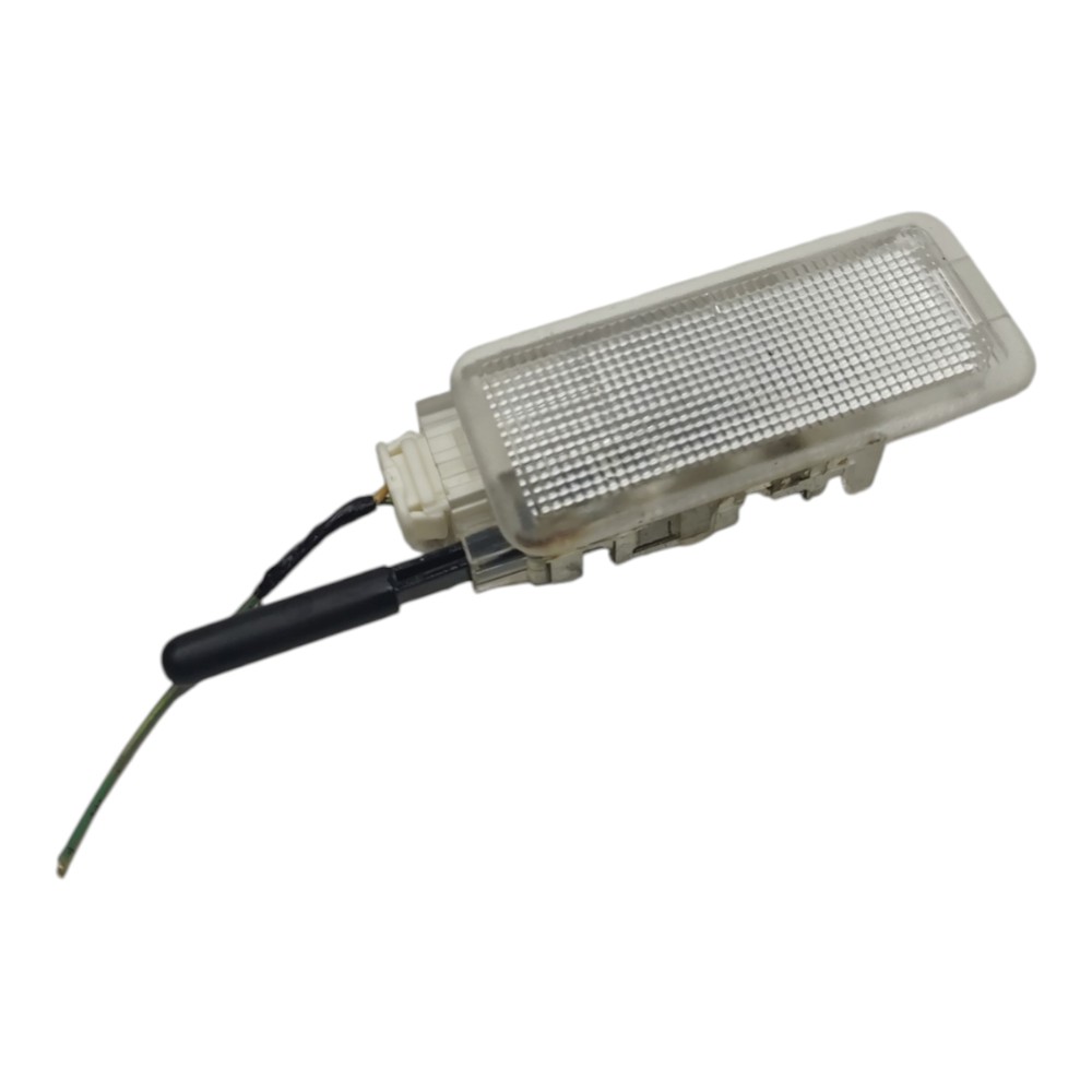 Luz Cortesia Guarda Luva Peugeot 208 2014 2015 2016 3