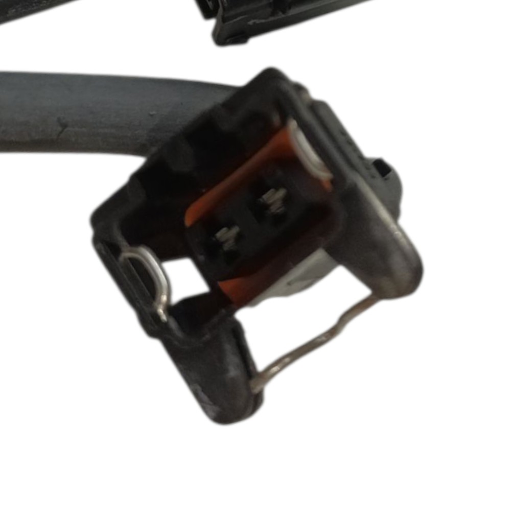 Plug conector reservatório partida fria Renault Sandero 2013 4