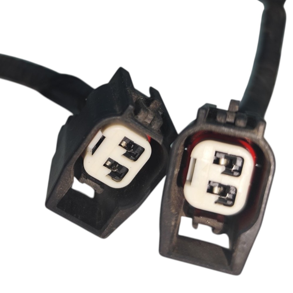 Par plug conector buzina GM Tracker 2019 2018 2017 2016 2015 4