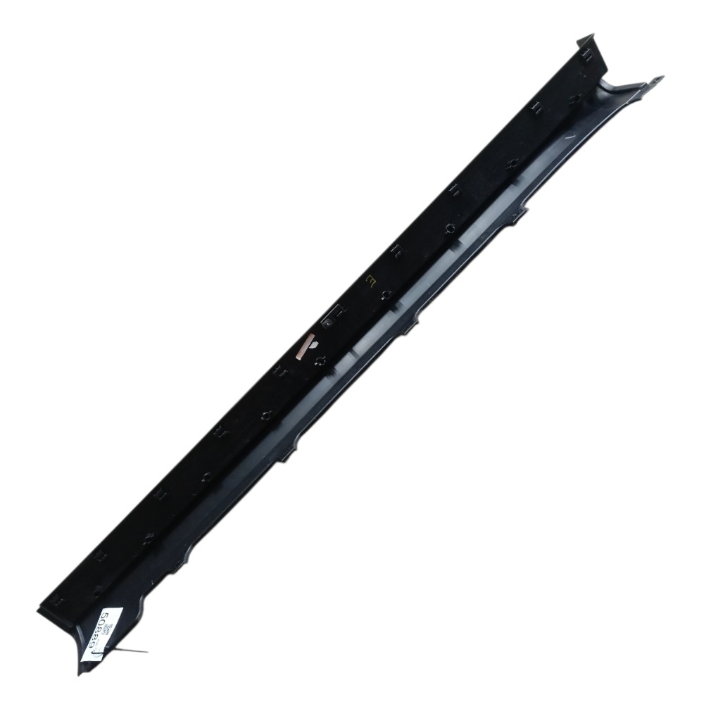 Spoiler saia lateral esquerda Fiat toro 2025 2024 2023 2022 3
