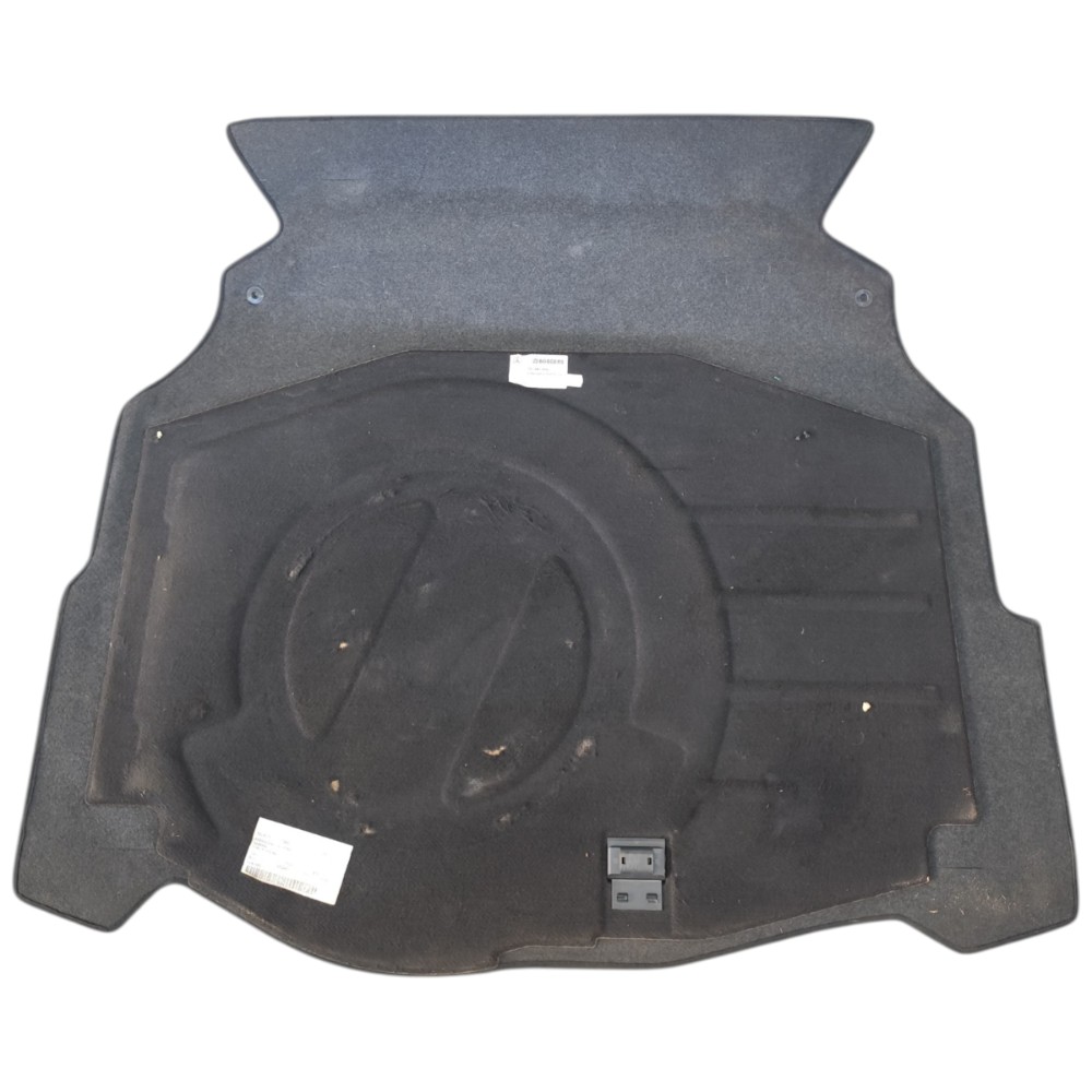 Tampão Forro Carpete Porta Malas Mercedes C230k 2003 2004 05 Preto 4