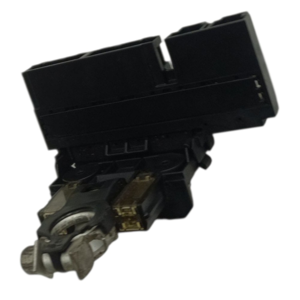 Terminal relé Polo positivo bateria Nissan kicks 1.6 2020 21 4