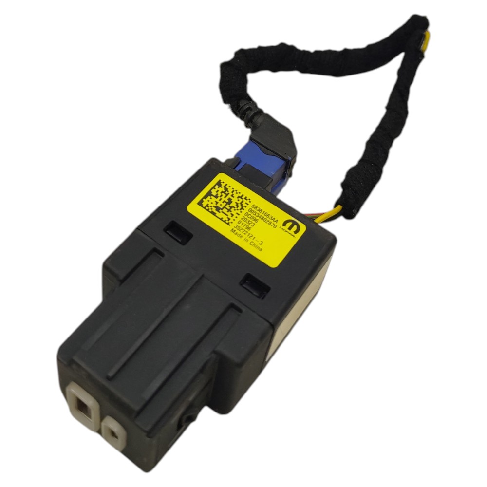 Entrada USB tipo c painel fiat toro 2025 2024 2023 2022 3
