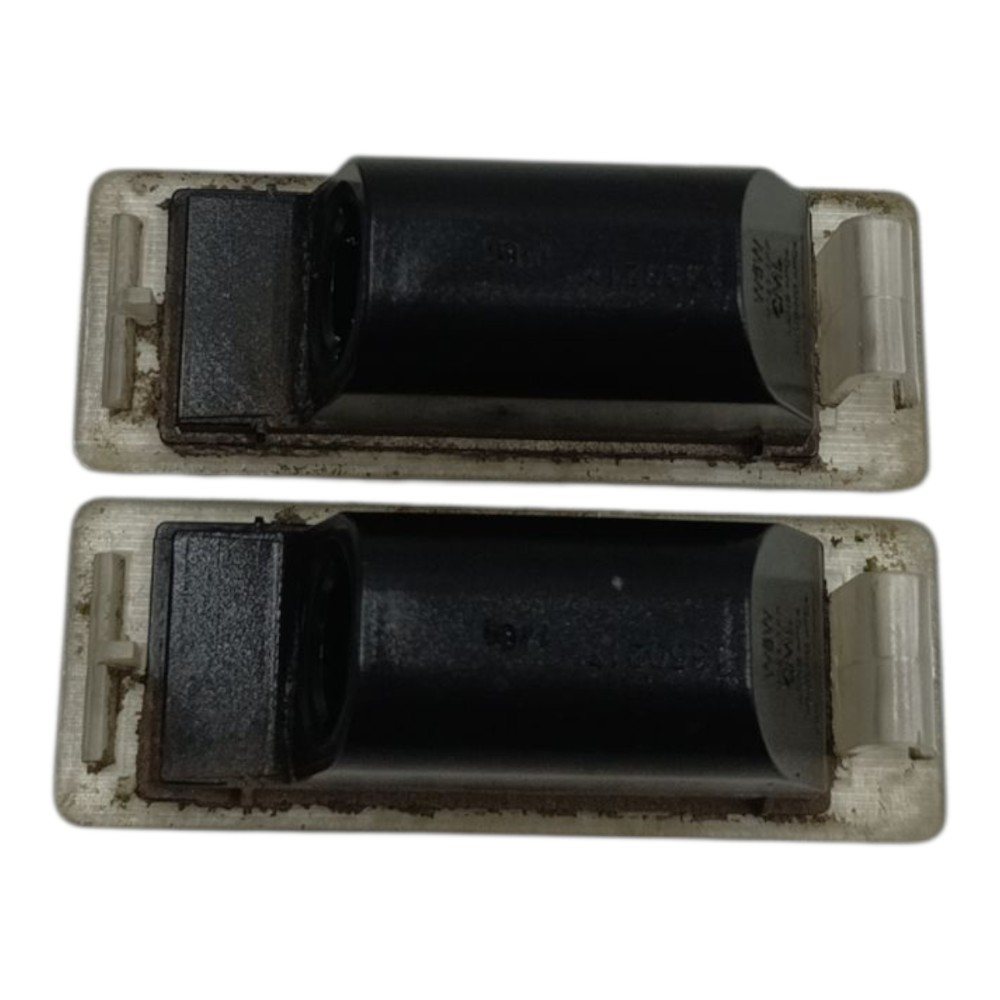 Par luz placa GM Tracker 2014 2015 2016 2017 2018 2019 4
