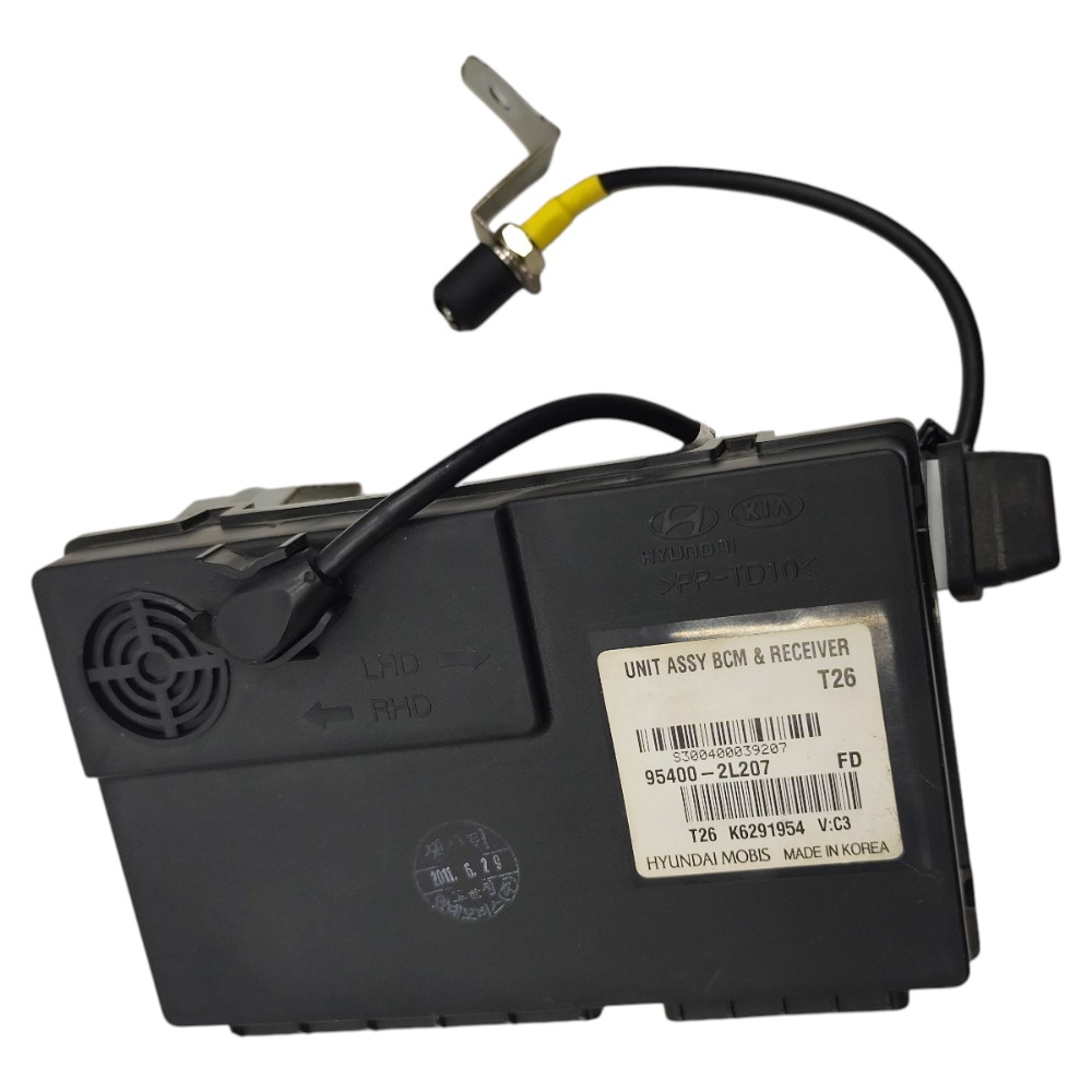 Módulo Bcm Hyundai I30 2.0 Manual 2009 2010 954002l207 3