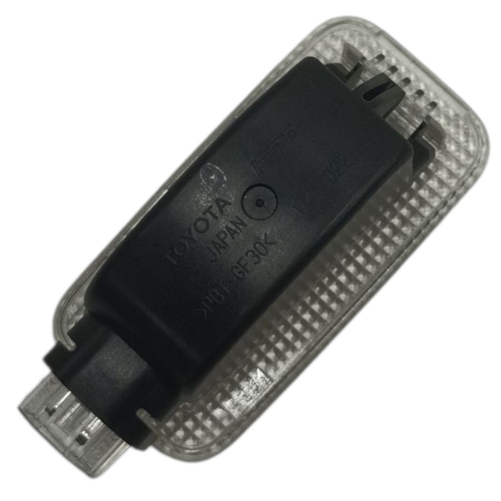 Luz Cortesia Porta Malas Toyota Corolla 2022 2023 2024 2025 3