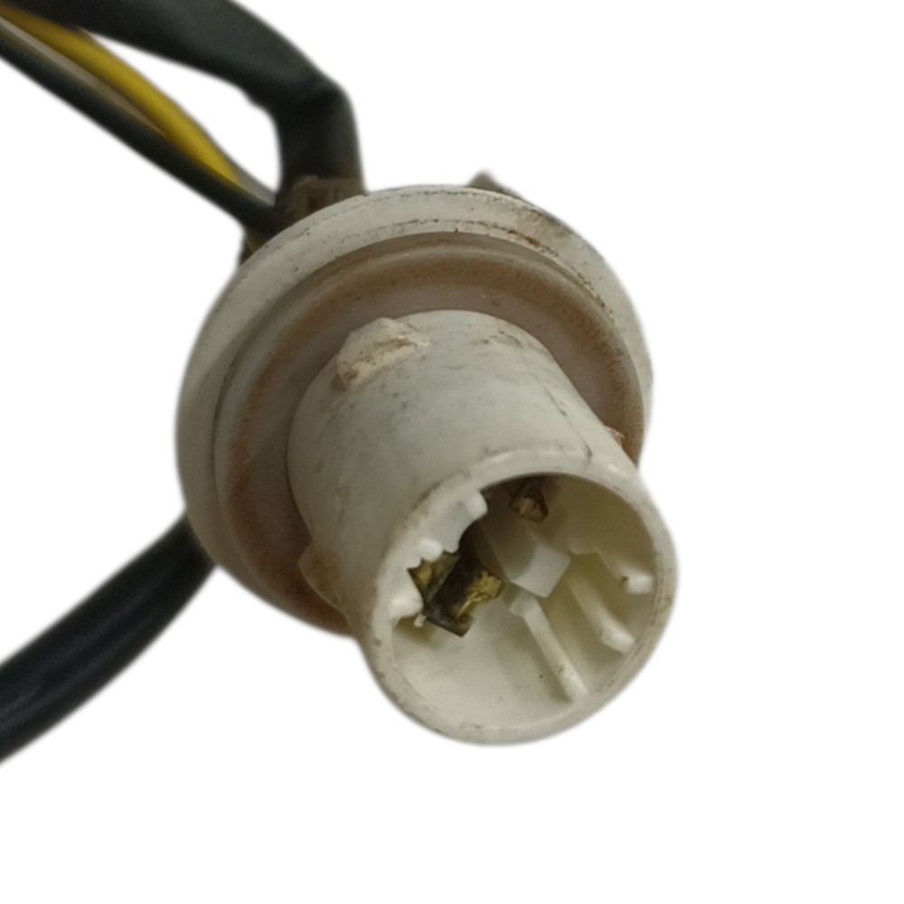 Plug conector lanterna parachoque traseiro Kia Picanto 2015 3