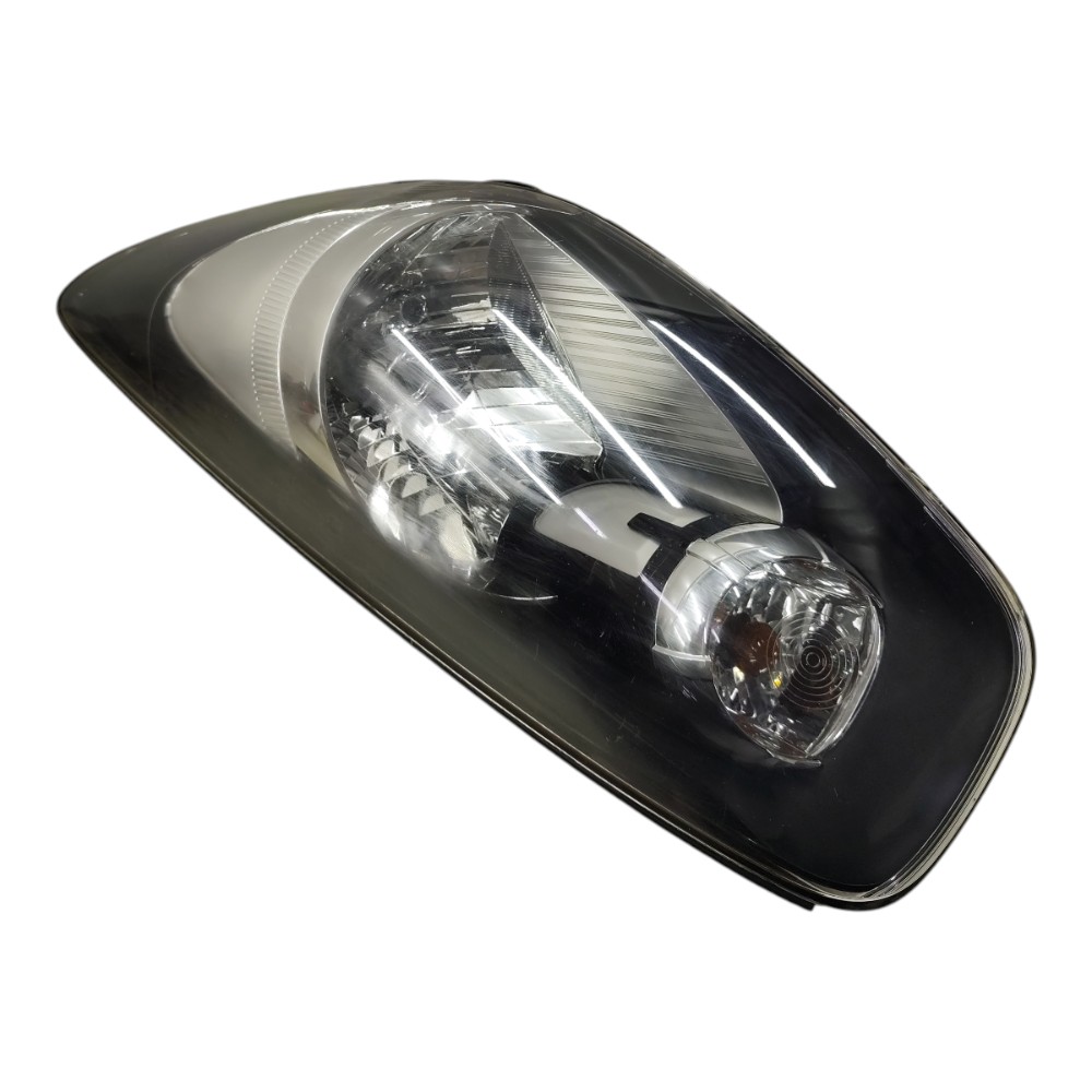 Farol esquerdo Kia Picanto 2016 2015 2014 Com Detalhe Fixaçã 2