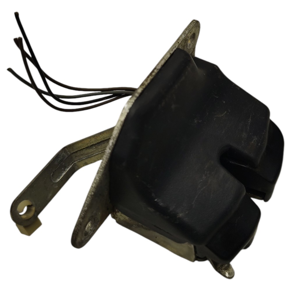 Fechadura tampa traseira Fiat Palio Adventure 2010 2011 2012 3
