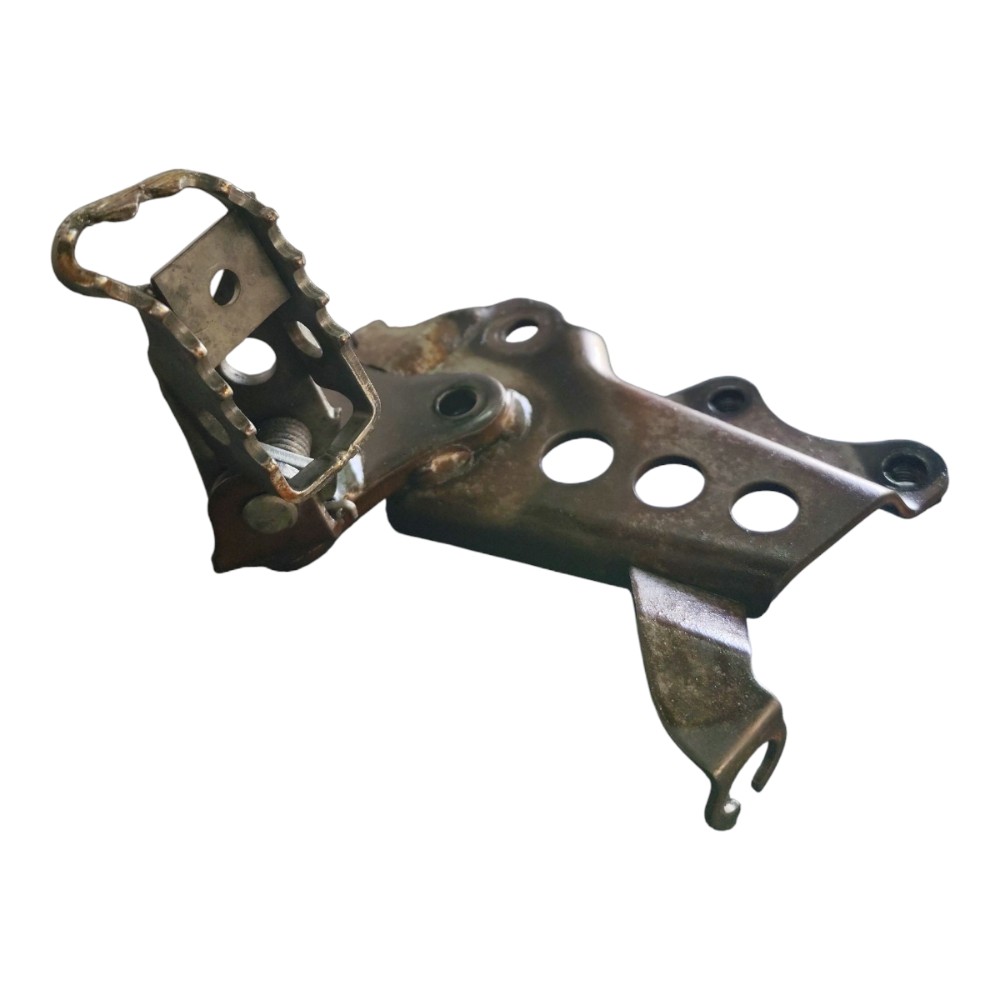 Suporte bacalhau pedaleira dianteira direita yamaha xtz 250 2