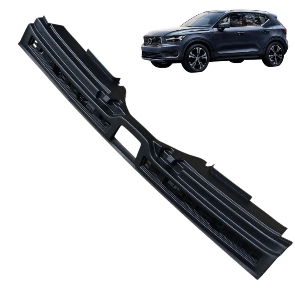 Acabamento Soleira Porta Malas Volvo Xc40 T5 2022 2021 2020 Preto