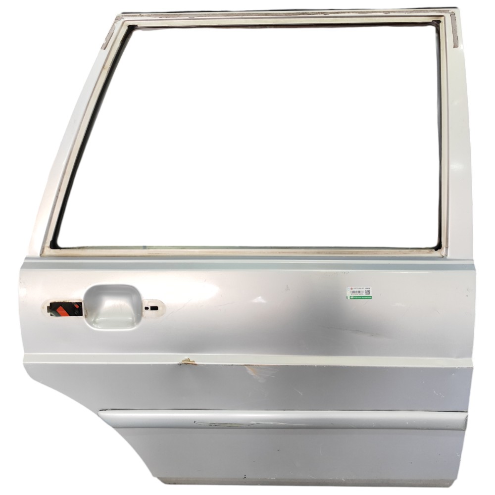Porta traseira direita VW Santana 2000 2001 2002 03 detalhe 1