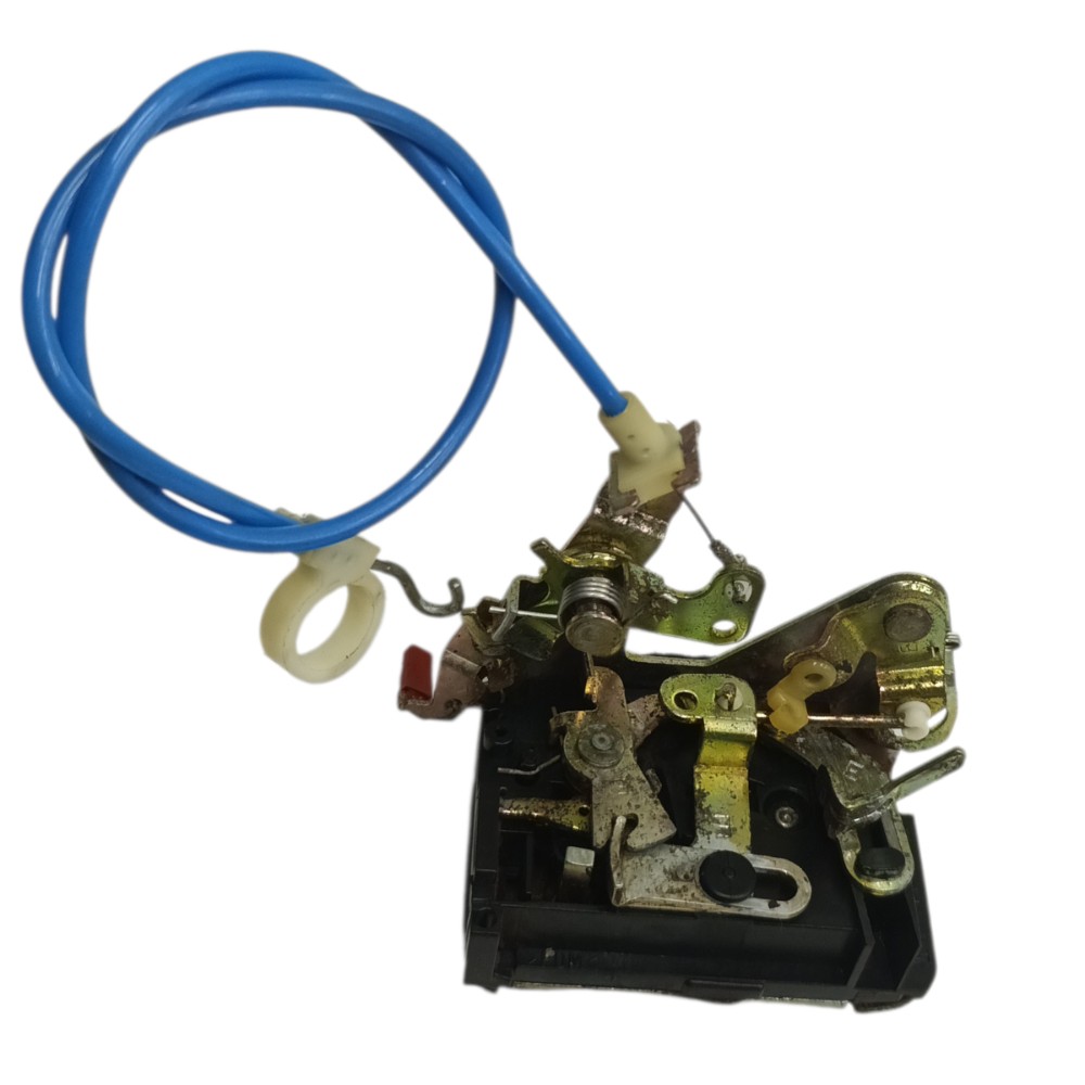 Fechadura manual traseira esquerda VW Gol G2 G3 2000 2001 02 2