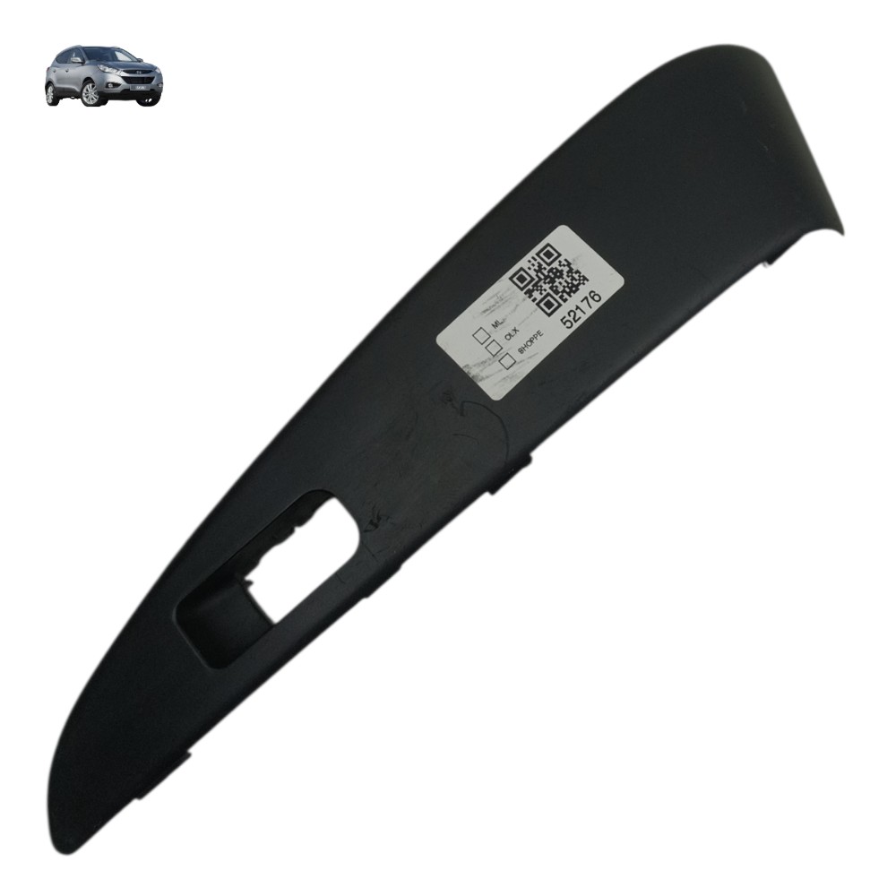 Moldura botão vidro traseiro direito Hyundai ix35 2014 2015 1