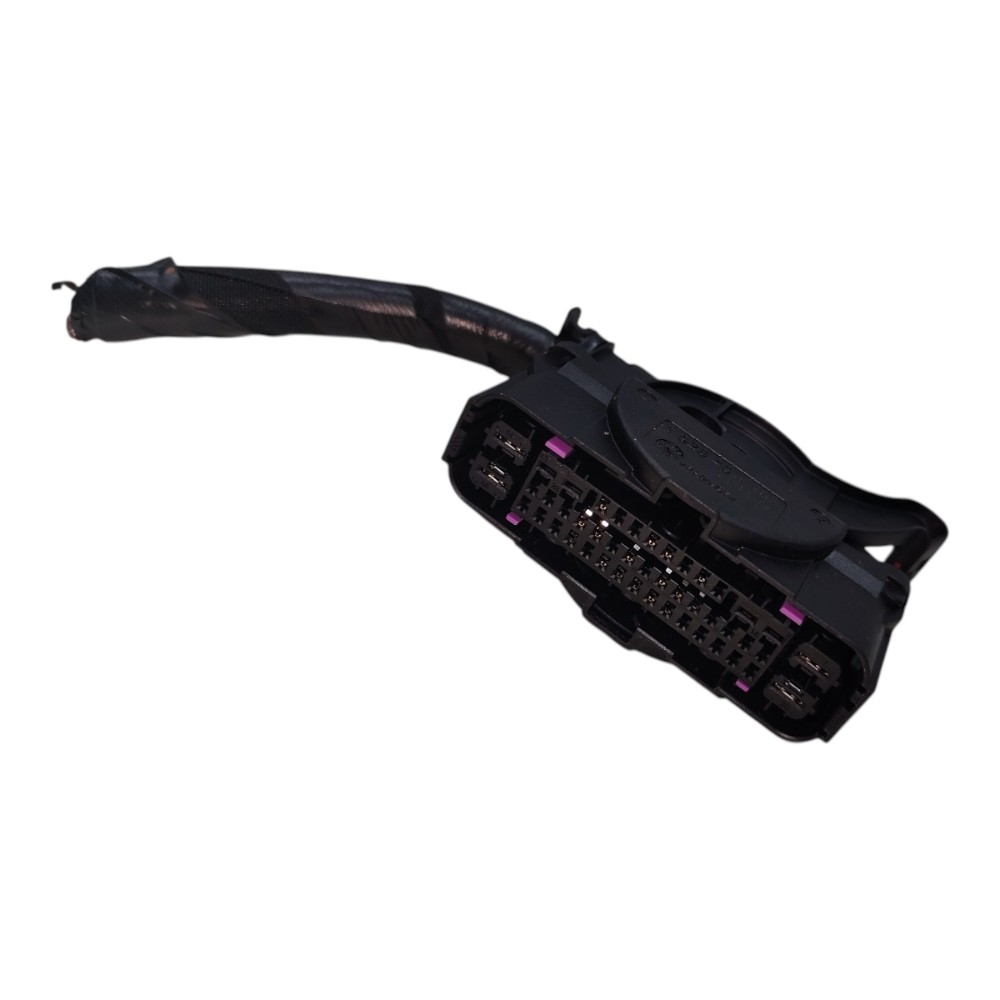 Plug conector módulo ABS byd song pro 2024 2025 ta3568010e3 4