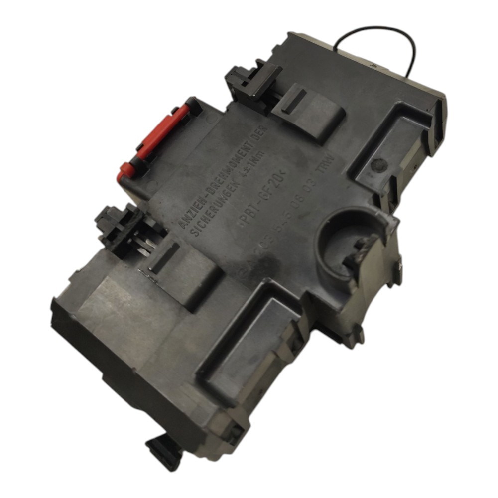Caixa Fusível Bateria Mercedes C230 1.8 Kompressor 2003 2004 3