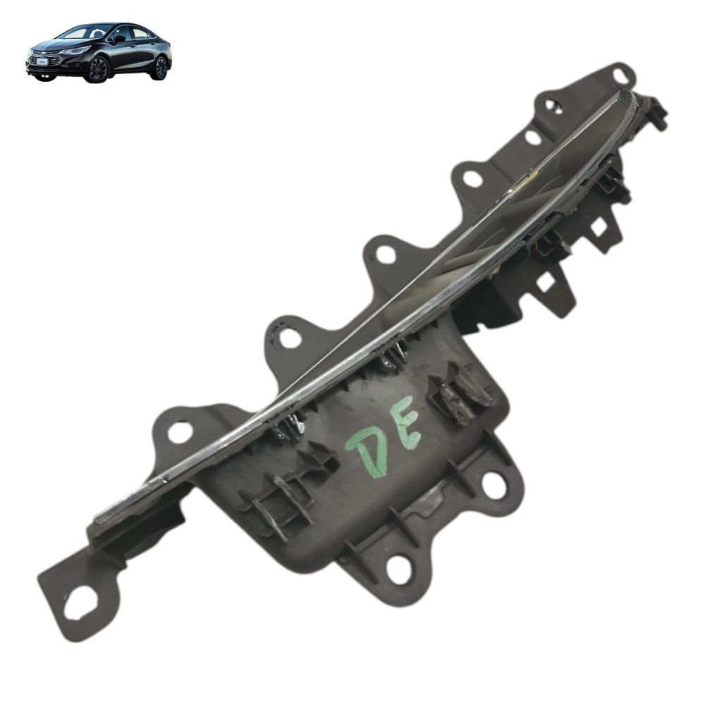 Puxador Porta Dianteira Esquerda Chevrolet Cruze 2015 2016 1