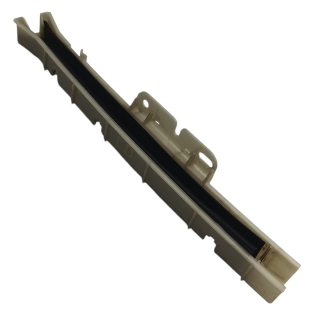 Guia Vidro Porta Traseira Direita Fiat Toro 2018 2019 2020 Branco 3