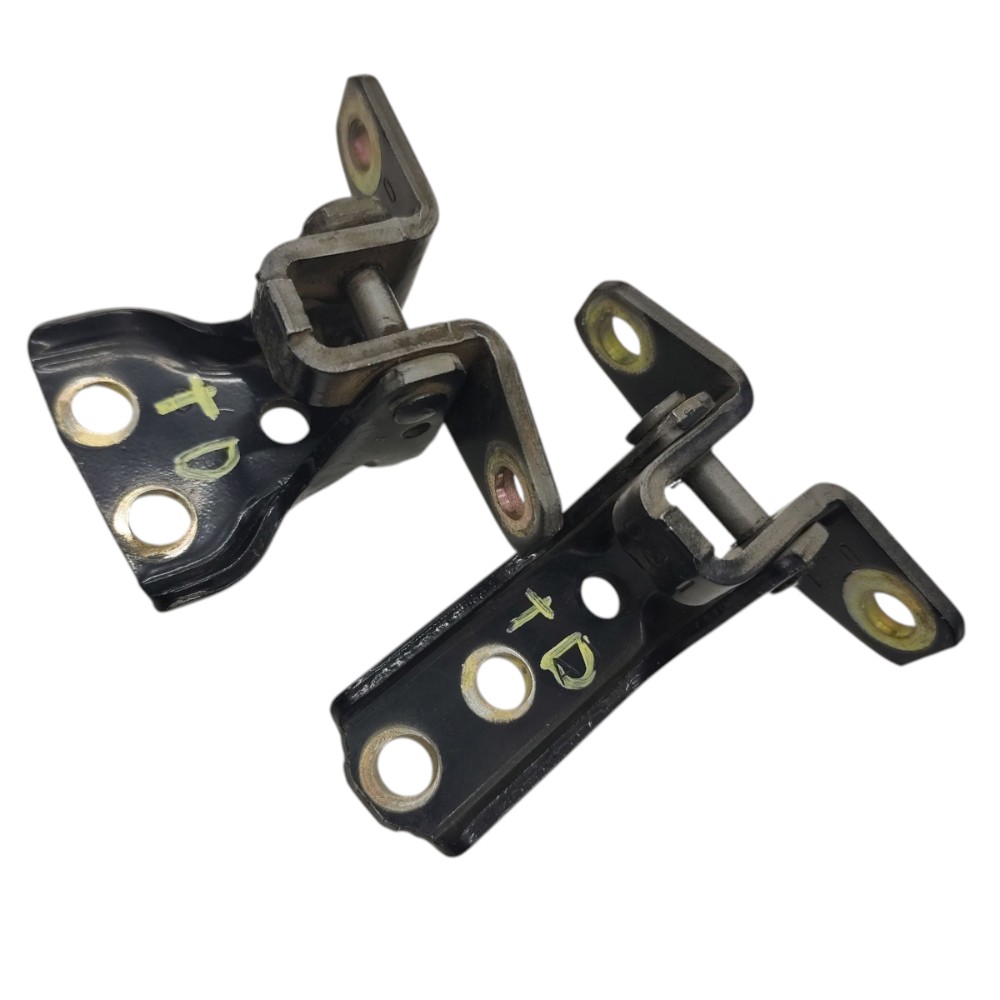 Par dobradiça traseira direita Mitsubishi Pajero TR4 2005 06 4
