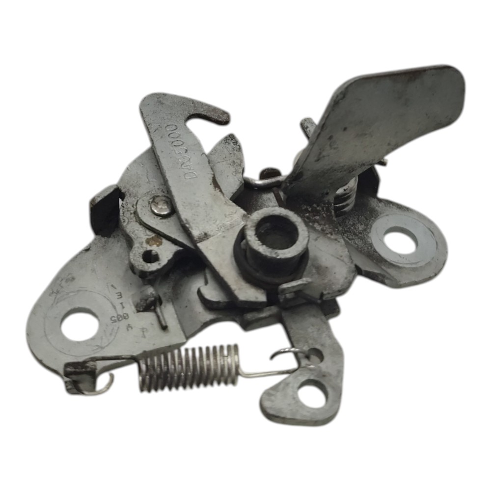 Fechadura trava capô Peugeot 206 2001 2002 2003 2004 2005 4