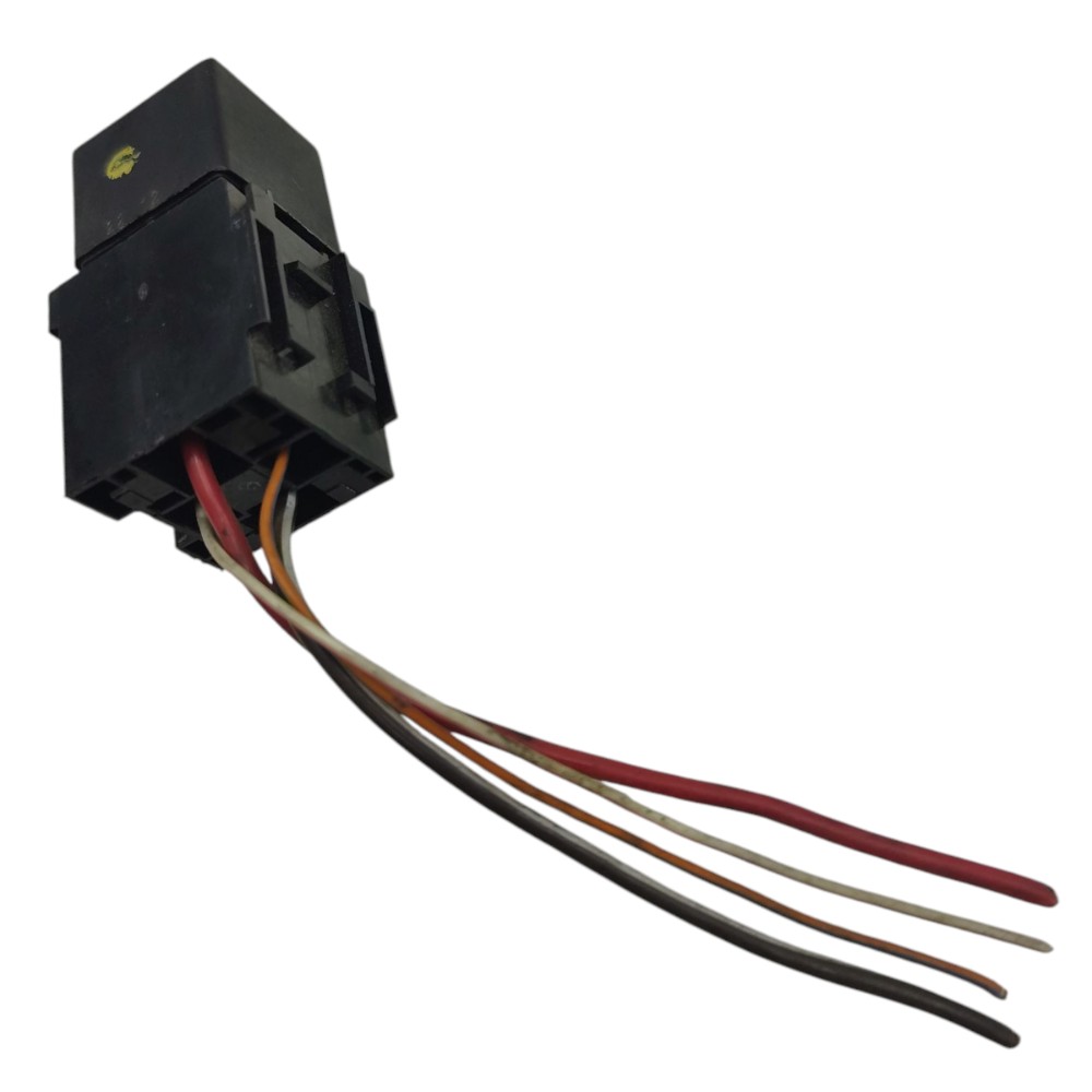 Relé auxiliar Fiat Idea 1.8 etorq 2012 2013 2014 51880169 2