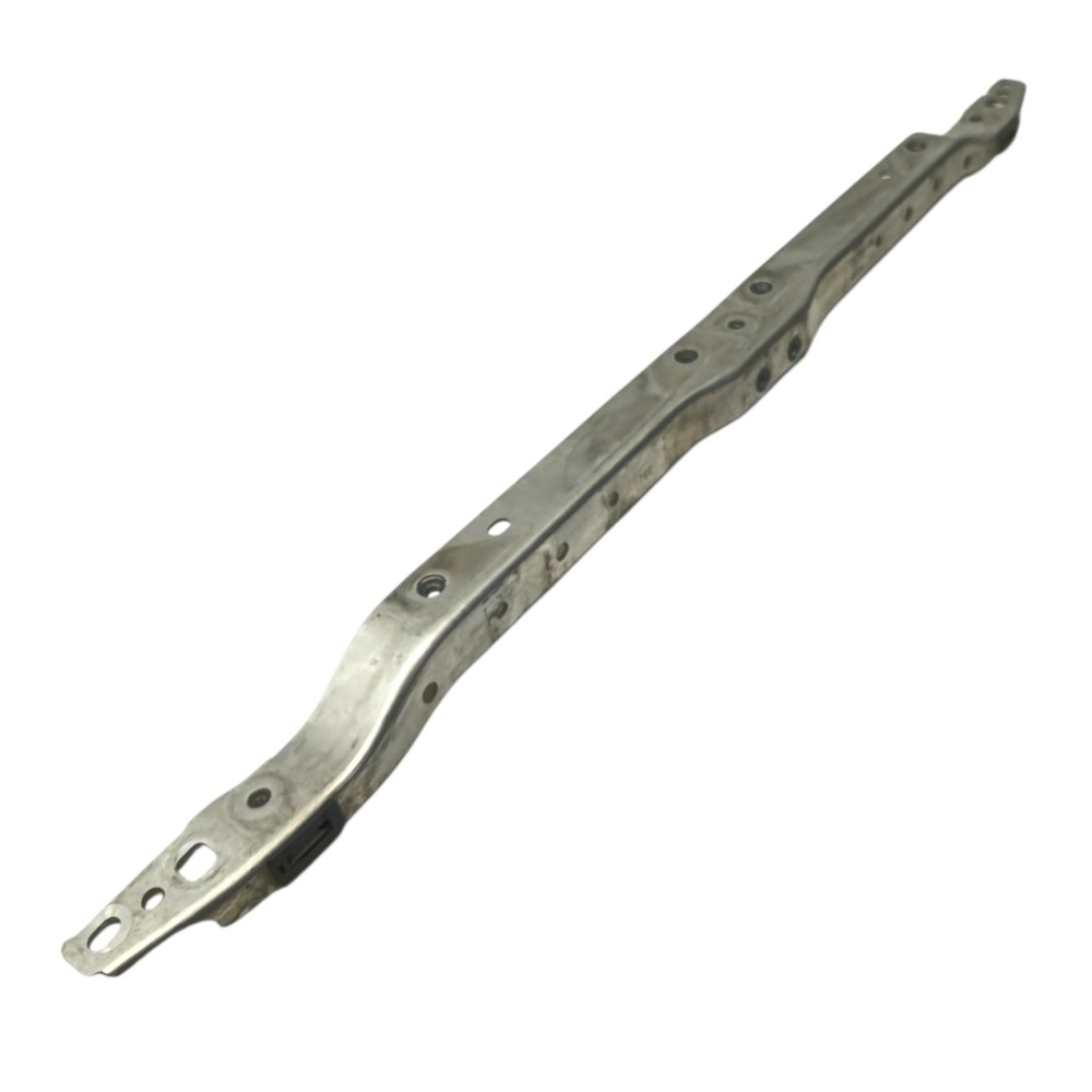 Travessa suporte radiador bmw 320i 2021 2022 2023 2024 2025 3