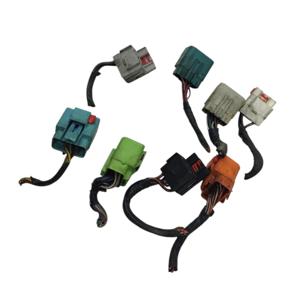 Jogo Plug Conector Caixa Fusivel Chrysler Caravan 2001 2000 2