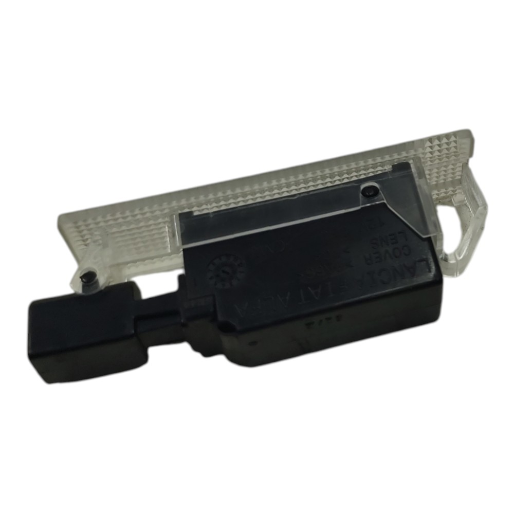 Luz cortesia suporte direito bagagito fiat argo 2024 3