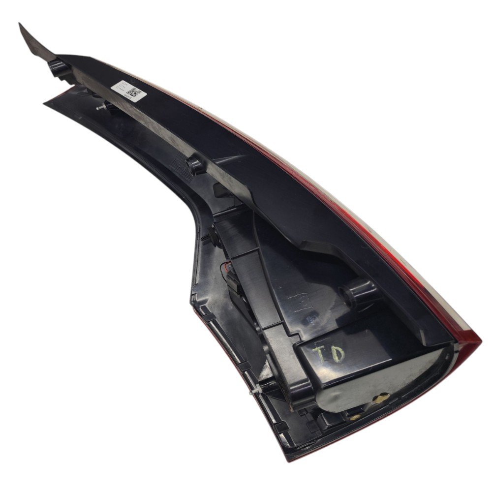 Lanterna direita com detalhe Citroen Grand C4 picasso 2008 3