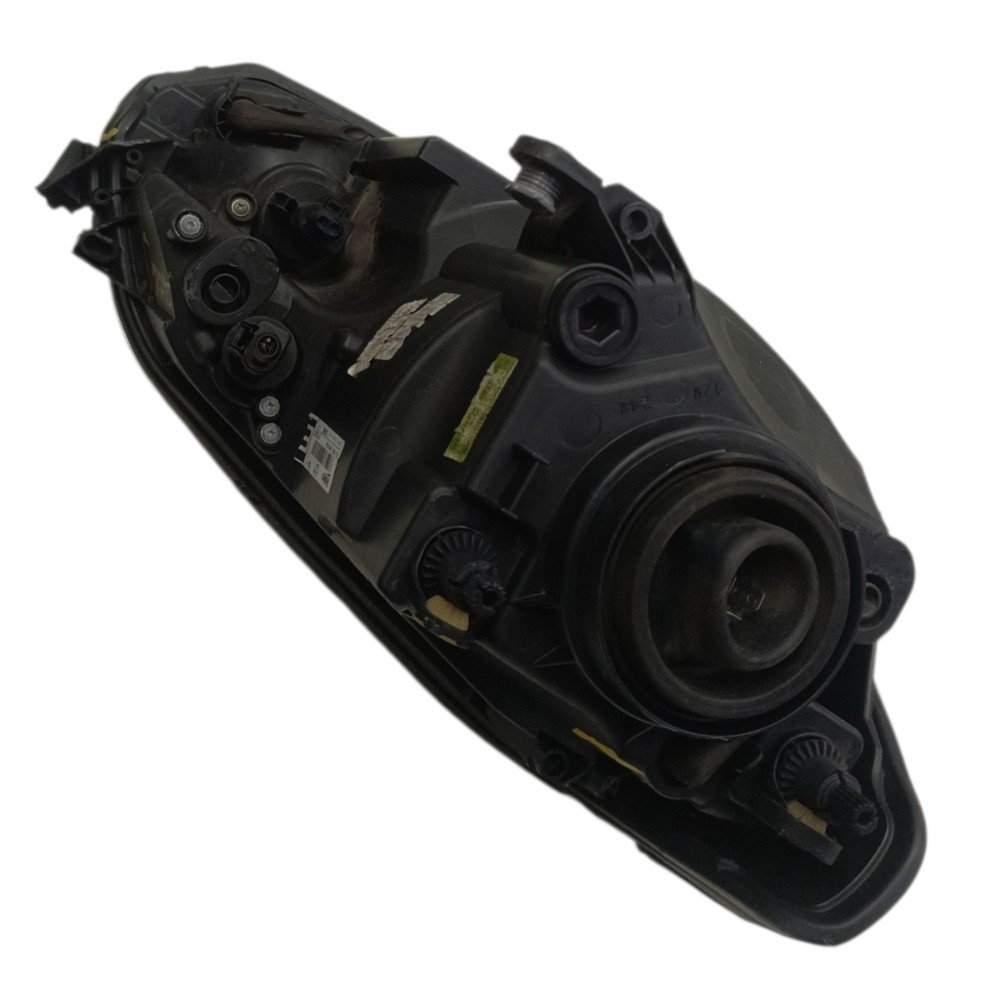 Farol Esquerdo Vw Up 2014 2015 2016 Com Detalhe Direito/passageiro 3