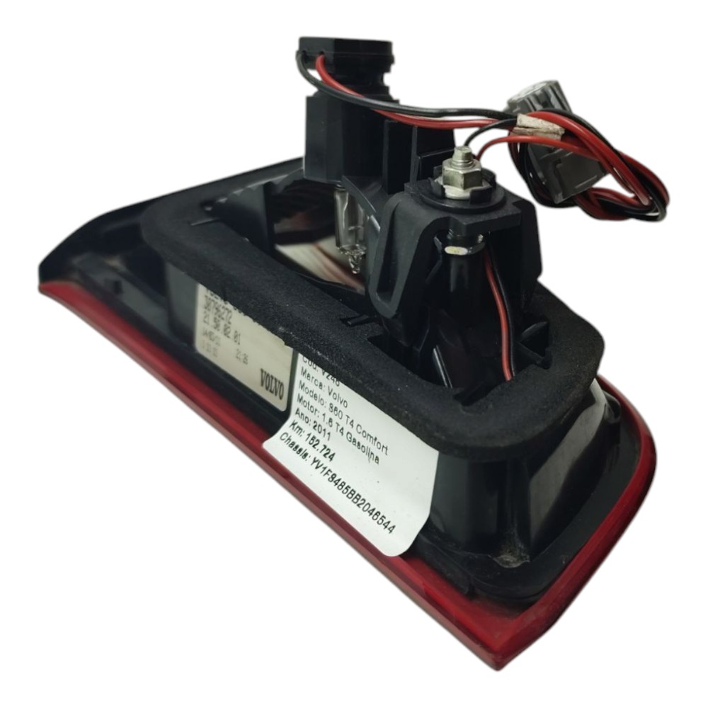Lanterna Tampa Traseira Direita Volvo S60 T4 2011 2012 2018 – Direito/passageiro – Vermelho 3