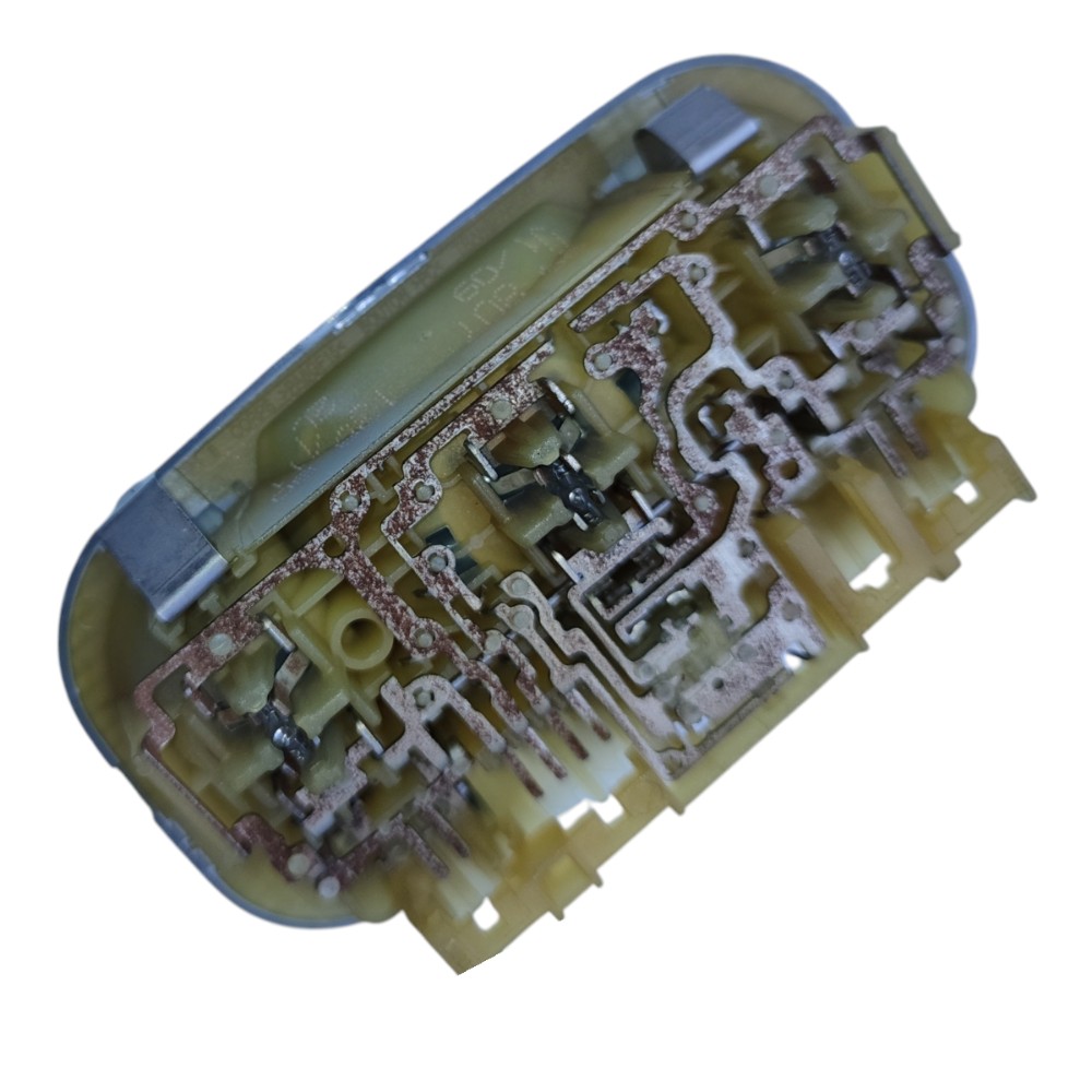 Luz Teto Cortesia Dianteira Peugeot 308 2010 2011 2012 2014 4