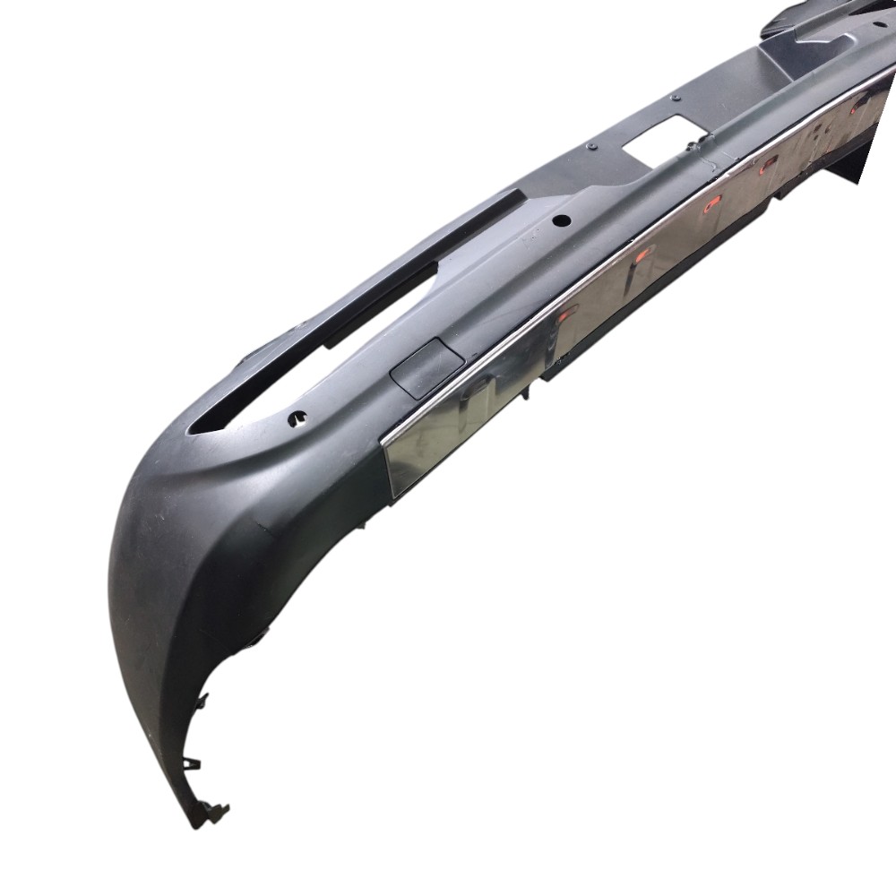 Parachoque traseiro Fiat toro 2025 2024 2023 2022 detalhe 2