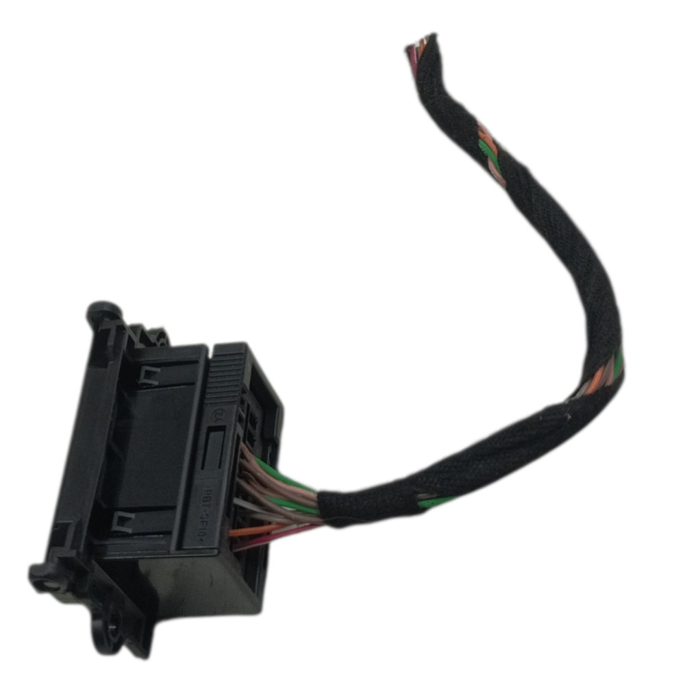 Plug Conector Obd mcd Scaner Diagnóstico Mercedes Gle 43 2017 2