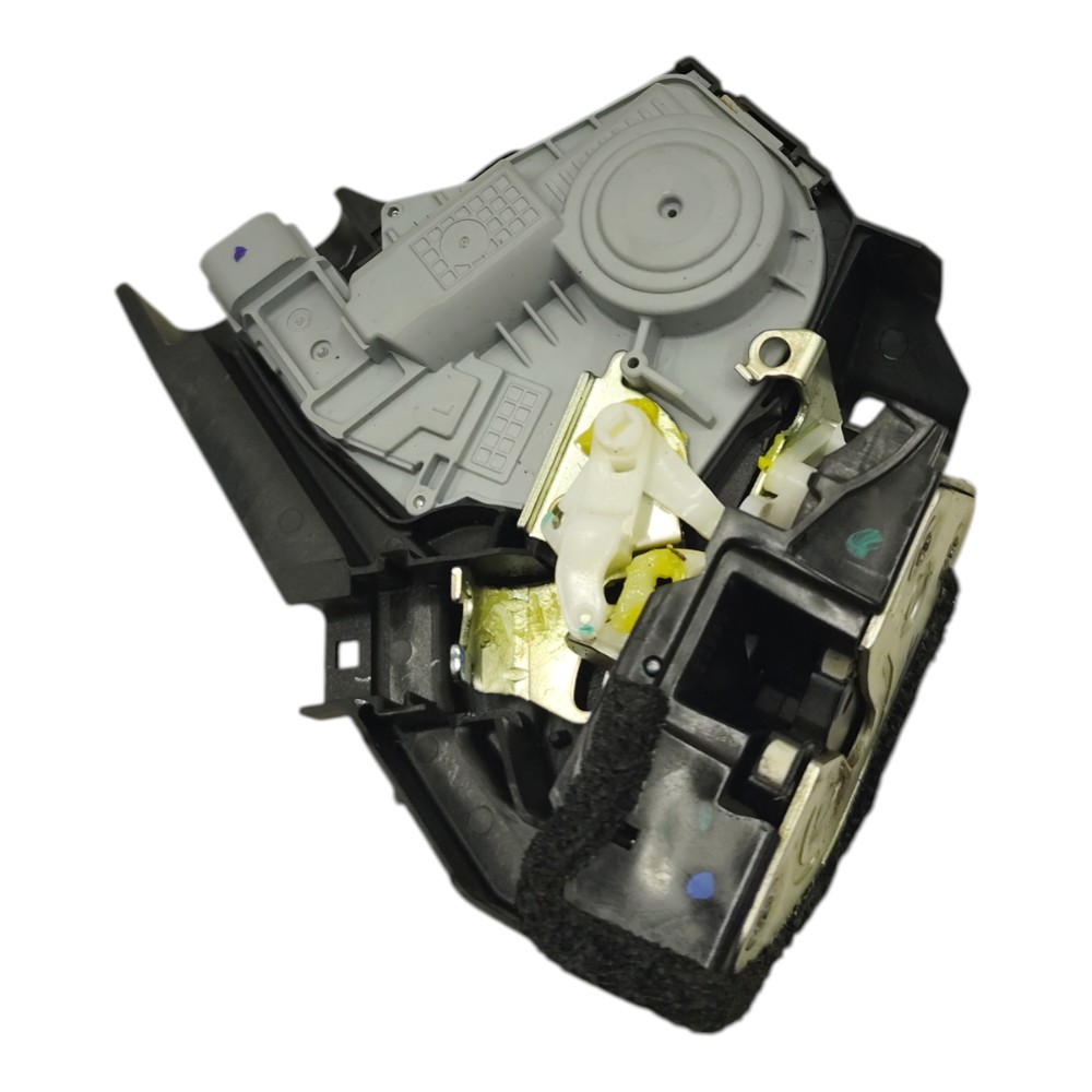 Fechadura porta dianteira esquerda Citroen basalt 2025 2024 2