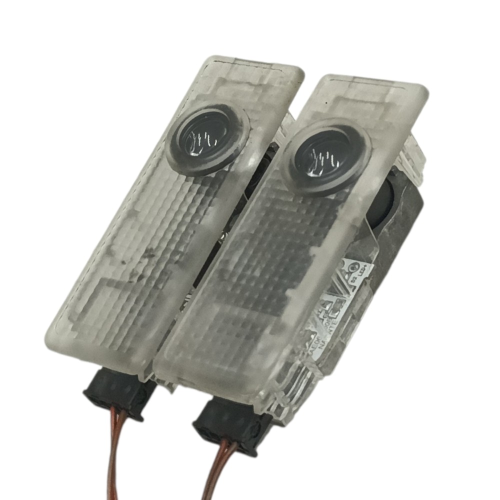 Luz Cortesia Porta Dianteira Bmw X2 Sdrive 2018 2019 2