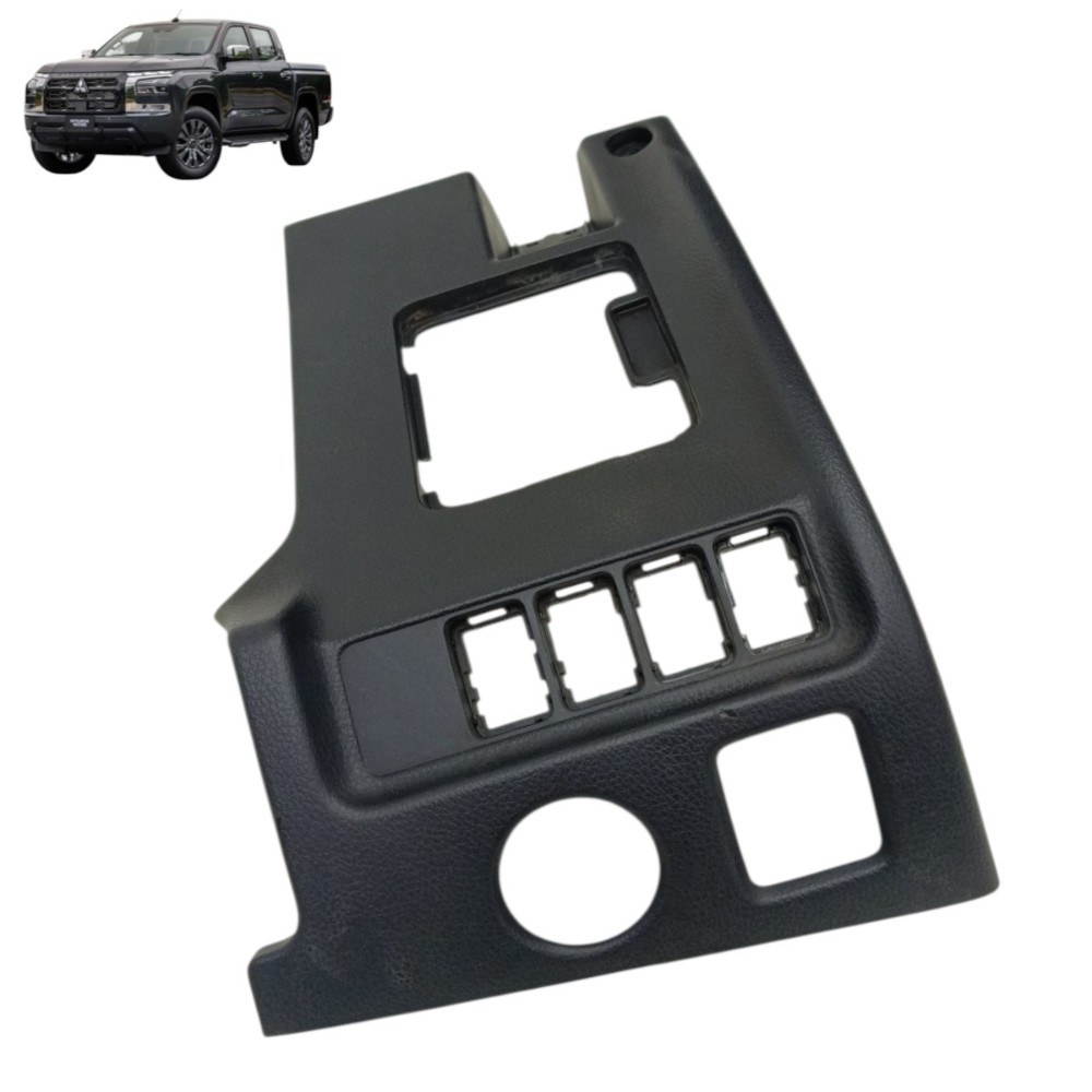 Acabamento Inferior Painel Mitsubishi L200 Triton 2024 2025  Preto Moldado
