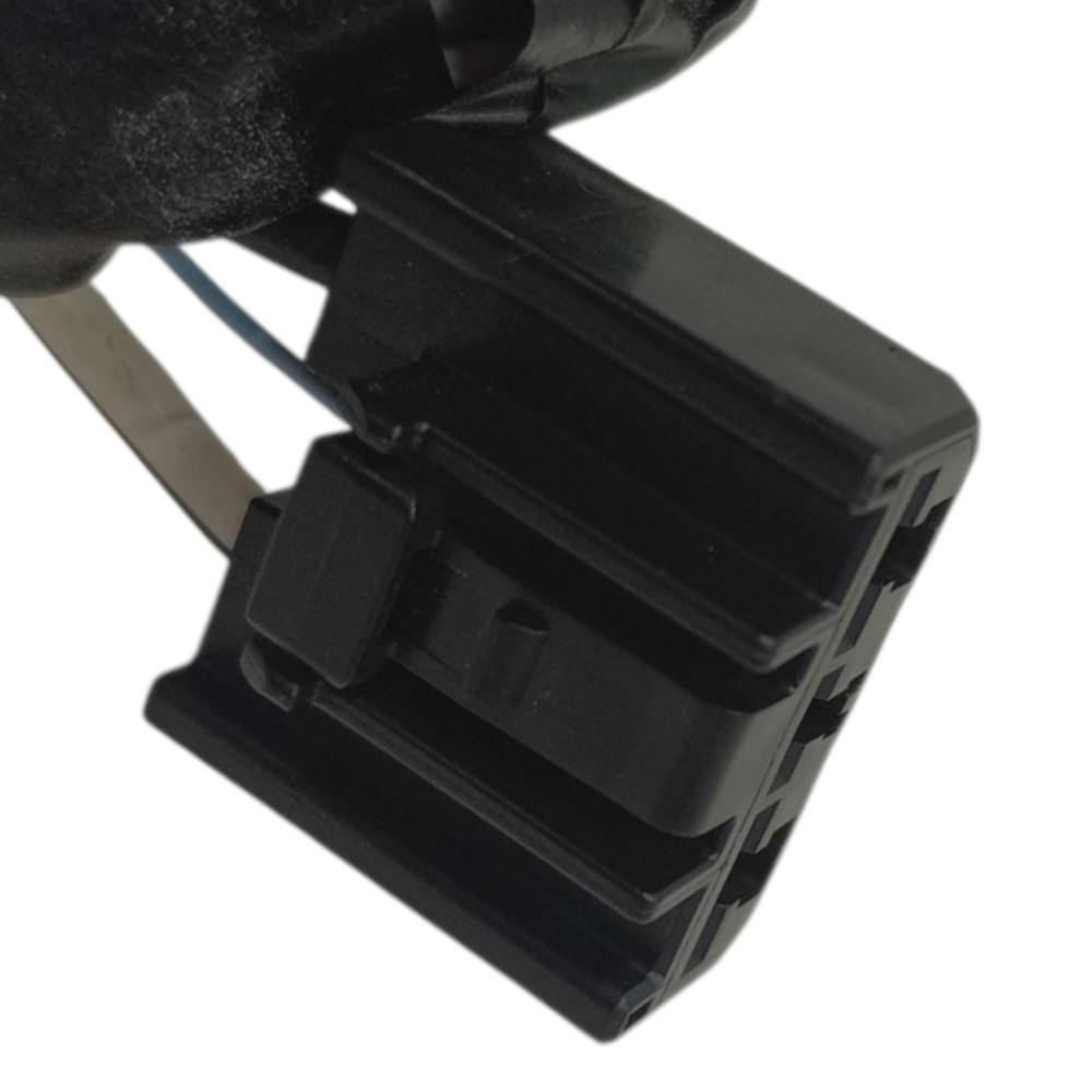 Conector motor ventilador caixa ar Toyota Corolla 2.0 2023 4