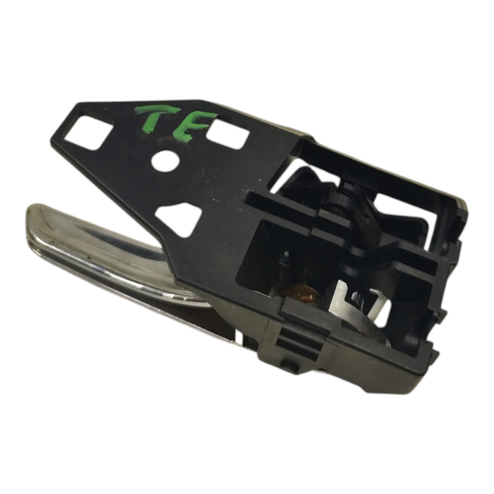 Maçaneta Interna Esquerda Toyota Rav4 2013 2014 2015 2016 2