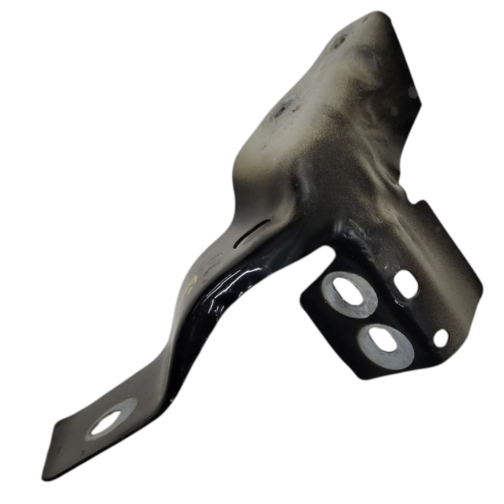 Suporte paralama direito VW Fox 2010 2009 2008 2007 2006 05 2