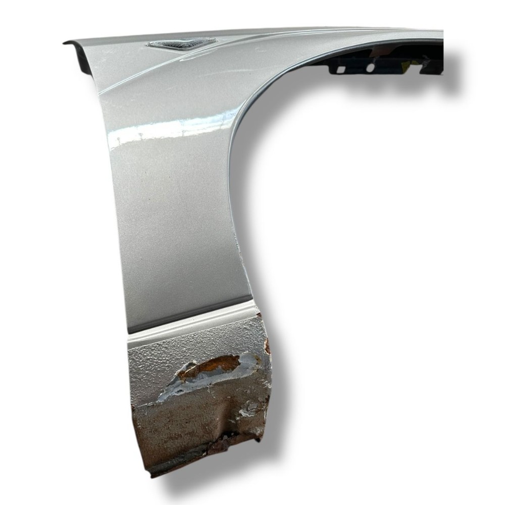 Paralama lado direito Ford Focus 2000 2001 2002 2003 a 2008 3