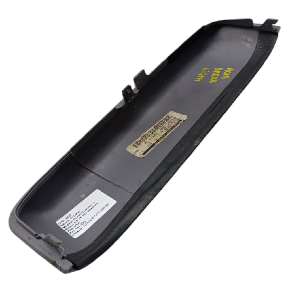 Acabamento Moldura Break Light Chrysler Grand Caravan 2000 4
