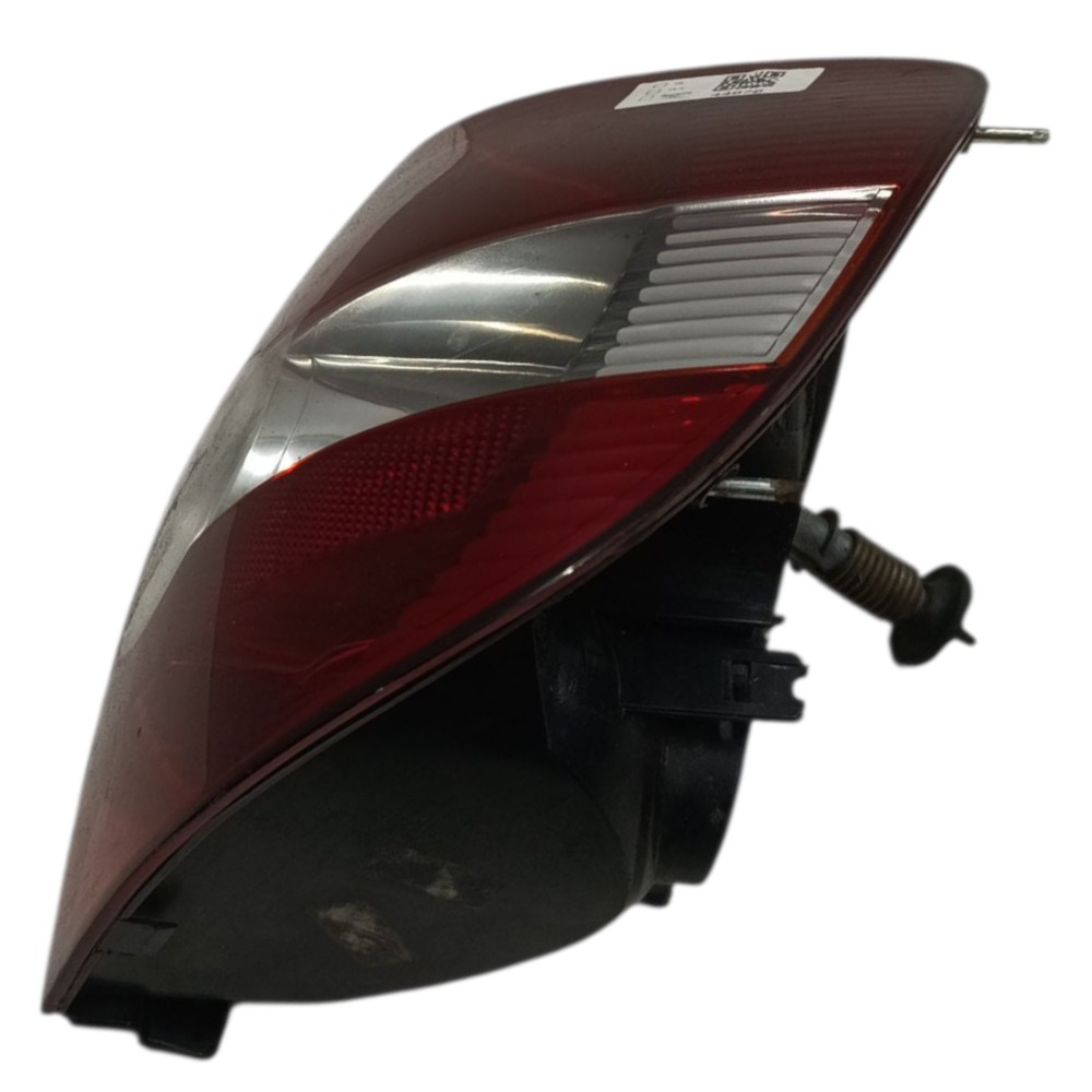 Lanterna Traseira Direita Vw Fox 2009 2008 2007 2006 2005 04 – Direito/passageiro – Vermelho 2