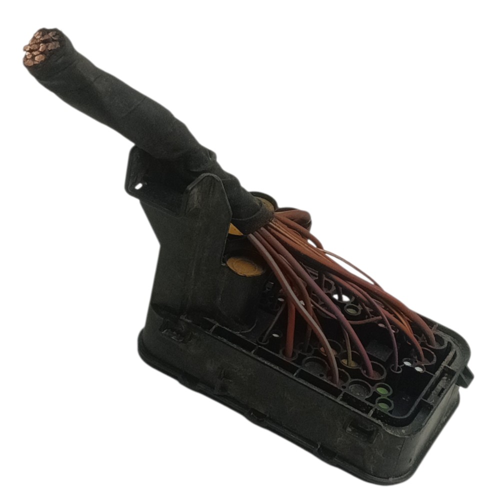 Plug Conector Caixa Fusível Vw Tiguan 2.0 Tsi 2011 2012 2013 4