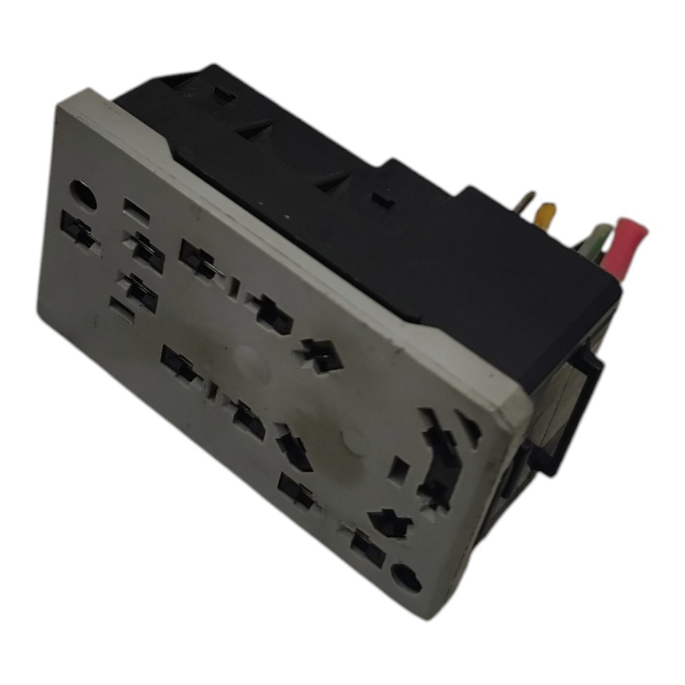 Plug Conector Botão Farol Milha Gm Vectra Gt 2011 2012 3