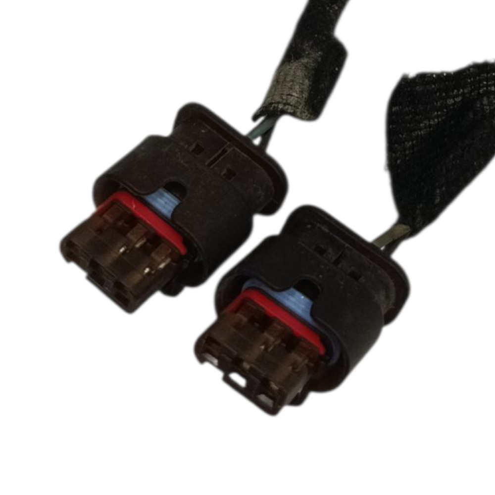 Par plug conector farol milha auxiliar GM Tracker 2017 2018 2