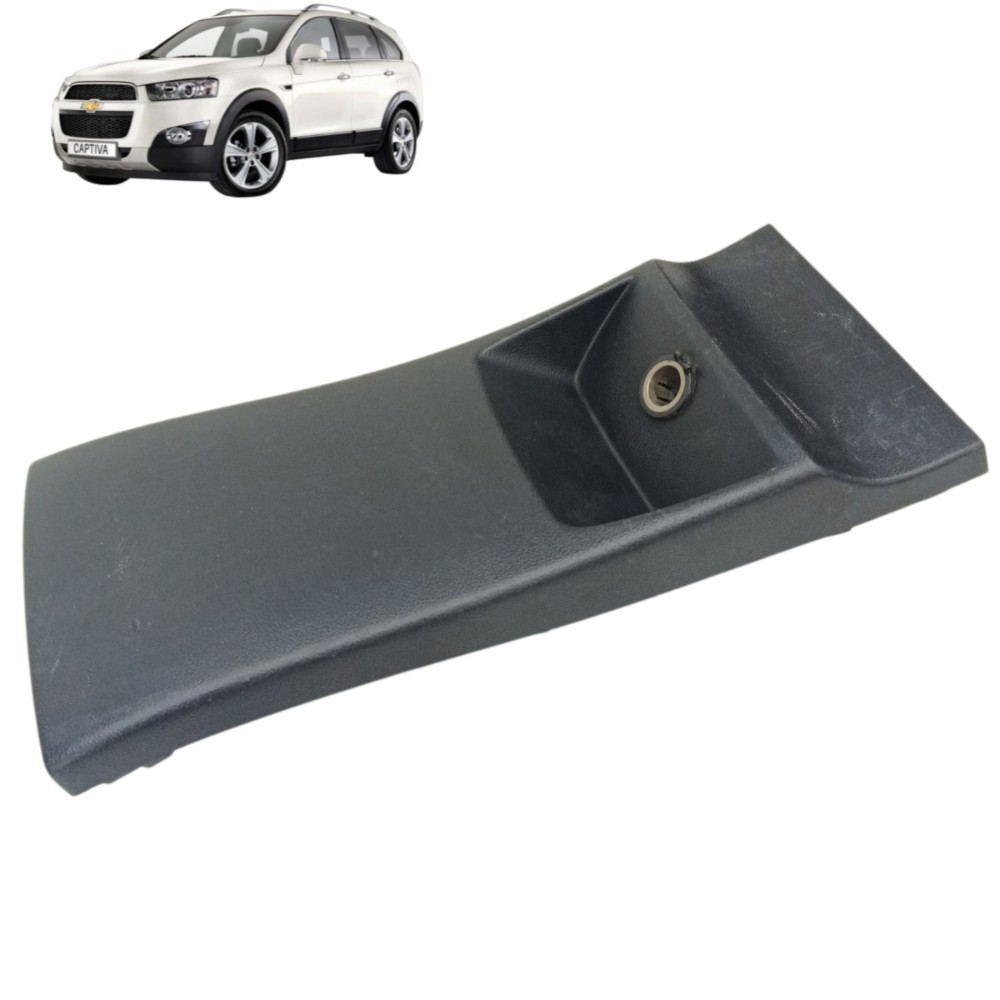Moldura Tomada Auxiliar Console Central Gm Captiva 2012 2013